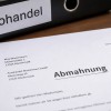 Abmahnungen im Autohandel: Wenn Regulierung zur Einnahmequelle wird