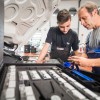 Branchenumfrage: Azubi-Mangel im Automobilhandel