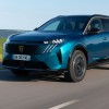Peugeot E-5008 325 Dual Motor: Mit Allrad auf die Überholspur 