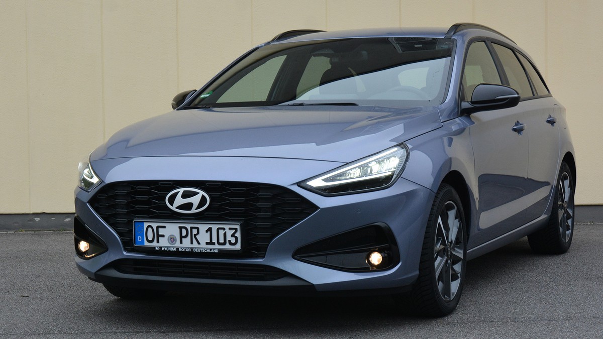 hyundai-i30-kombi-test-2025