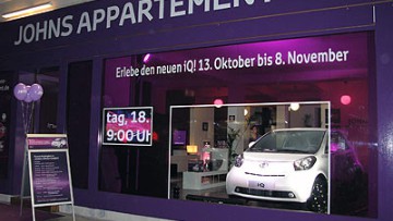 Toyota IQ Aktion "Johns Appartement"