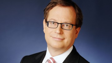 Kraftfahrt-Bilanz 2012: Erneut rote Zahlen trotz hohem Beitragswachstum und kaum Hagel