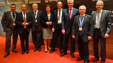 Automechanika Shanghai: Chinas Autowirtschaft diskutiert Zukunftsthemen