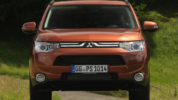 Mitsubishi Outlander III