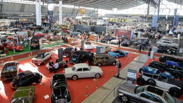 Retro Classics 2012: Rund 3.000 Old- und Youngtimer