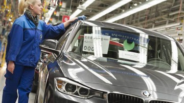 Mehr Kapazitäten: BMW prüft Bau neuer Fabriken