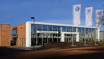 Ludwigsfelde: Neues VW-Qualifizierungszentrum eröffnet