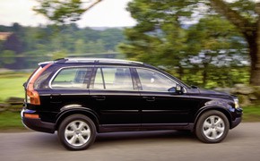 Modelljahr 2010: Volvo frischt XC90 auf