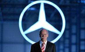 Vertragsverlängerung: Zetsche bleibt am Daimler-Steuer