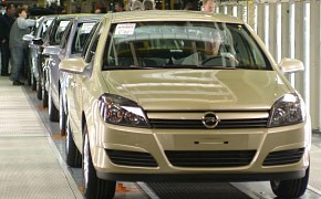 Opel-Werk: Mitarbeiter in Antwerpen legen Arbeit nieder