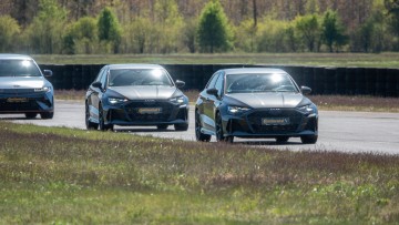 Fahrt auf dem Trockehandlingkurs mit Audi RS3 und Hyundai Ioniq 5 N