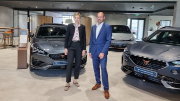 Auto & Service PIA eröffnet neues Autohaus in München: Markenerlebnis auf sechs Ebenen