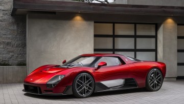 In Monterey hat McLaren das bereits seriennahe Sportwagen-KOnzept McL 6GT vorgestellt