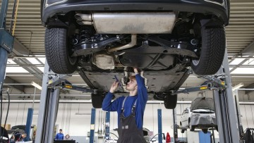 Autoteile werden zunehmend im Internet gekauft.