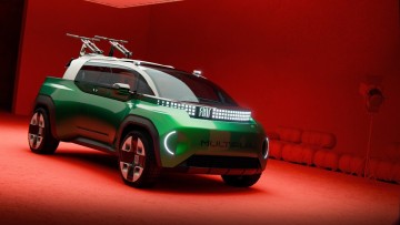 Die 2026er Studie misst nun 4,45 Meter und will die Rollen von Van, SUV und Pick-up in einem Fahrzeug vereinen