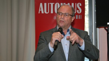 AUTOHAUS Perspektiven 2017: Roter Faden für die Branche