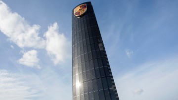 Porsche Photovoltaik-Pylon in Berlin