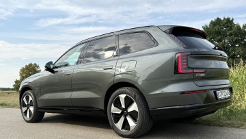 Volvo EX90