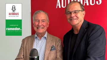 Dirk Weddigen von Knapp (li.) und Ralph M. Meunzel im AUTOHAUS-Studio