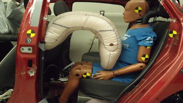 Passive Sicherheit: Warum Airbags und Gurte schlauer werden müssen