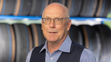 Arno Bach, Geschäftsführer RR Team