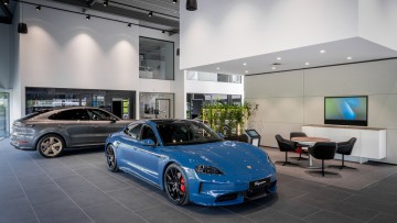 Porsche Zentrum Aschaffenburg: Attraktiv und modern