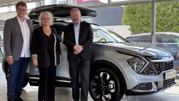 V.l. Marius Hannack (Vertriebsleiter), Cornelia Funk (Geschäftsführerin) und Michael Vigelahn (After-Sales- und Serviceleiter)
