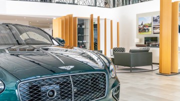 Bentley und McLaren Feser-Graf Gruppe