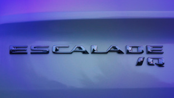 Cadillac legt eine E-Variante des Escalade auf.