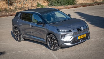 Mitsubishi Eclipse Cross Test (2025)