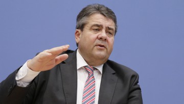 Konjunkturpaket: Gabriel kritisiert Nein der SPD zu Autoprämie