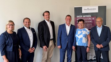 V.l.n.r.: Denise Ladurner, Christian Ladurner, Philipp Ludwigs, Volker Brecht, Bozana Ladurner und Franz Ladurner