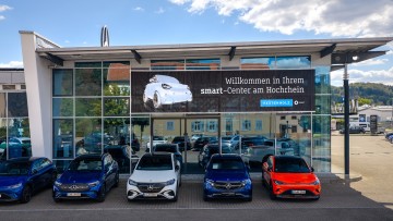 Kestenholz Smart-Center
