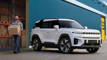 KGM Torres EVX Cargo Van