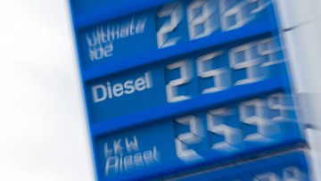Kraftstoffpreise_Rolf_Vennenbernd_dpa