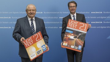 Licht-Test-Plakette 2021