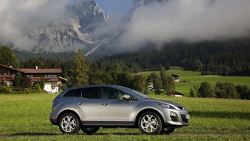 Mazda CX-7                        
