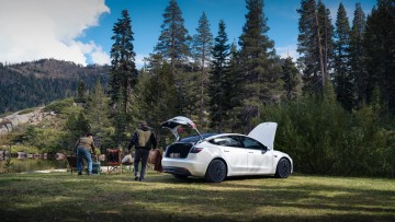 Tesla Model 3 Natur 
