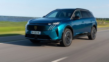 Peugeot E-5008 325 Dual Motor