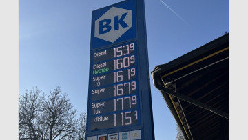 Preismast an BK Tankstelle mit HVO100