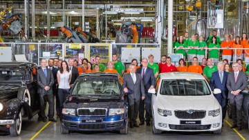 90 Jahre Skoda Superb