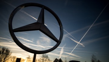 Zeitung: Daimler muss noch mehr sparen
