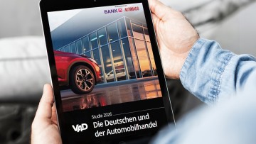 Das Cover der VAD-Studie wird in einem Tablet angezeigt