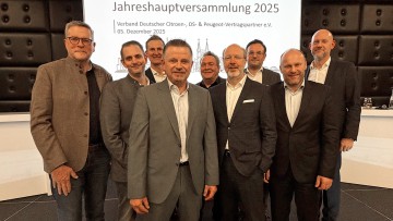 Der VCDP-Vorstand (v.l.n.r.): Klaus Heisterkamp, Kristian Postert, Gerd Fabricius, Peter Gerards, Sven Schrader, Ubbo Latajka, Felix Babilas, Bernd Merz und Michael Rüschendorf