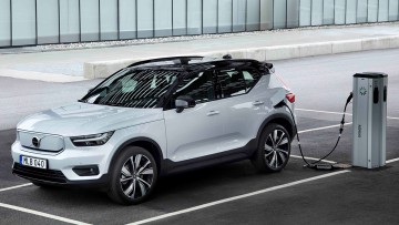 Volvo XC40 Recharge Pure Electric: Single statt Twin