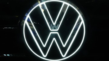 Beleuchtetes VW-Logo