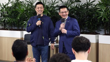 William Li (links) und Lihong Qin