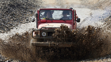 Toyota Land Cruiser: Ein Oldie für alle Fälle