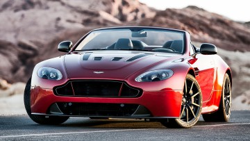 Aston Martin V12 Vantage S Roadster (2015)