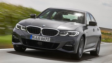 BMW 330e (2020)